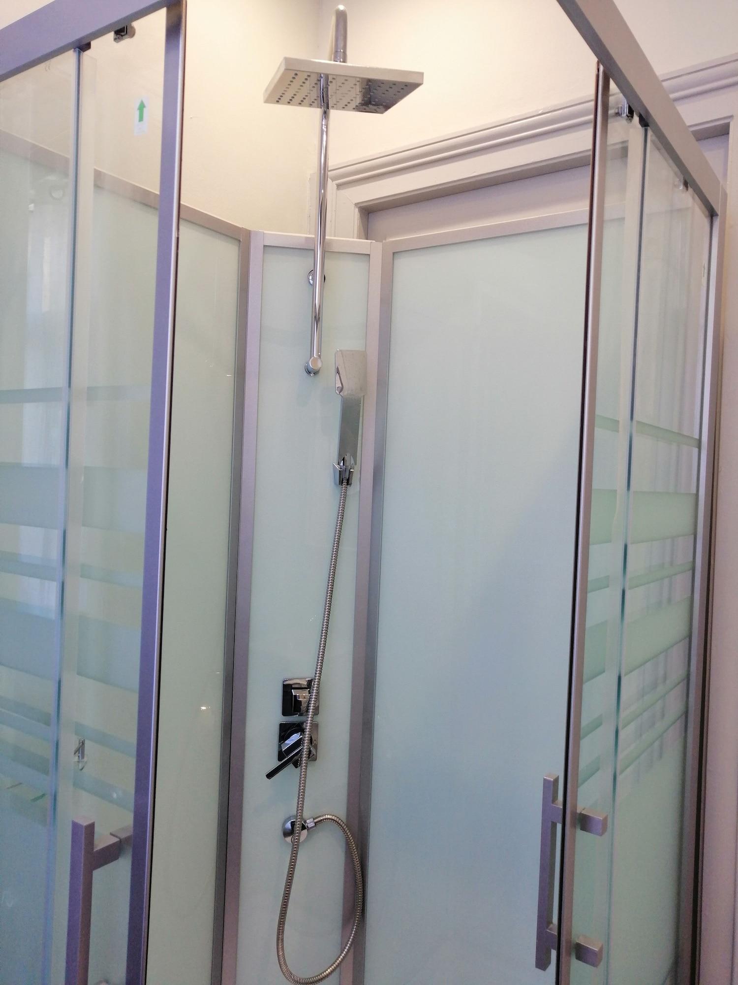 Equipamiento de Habitación B&B My Art House - Douai Centre