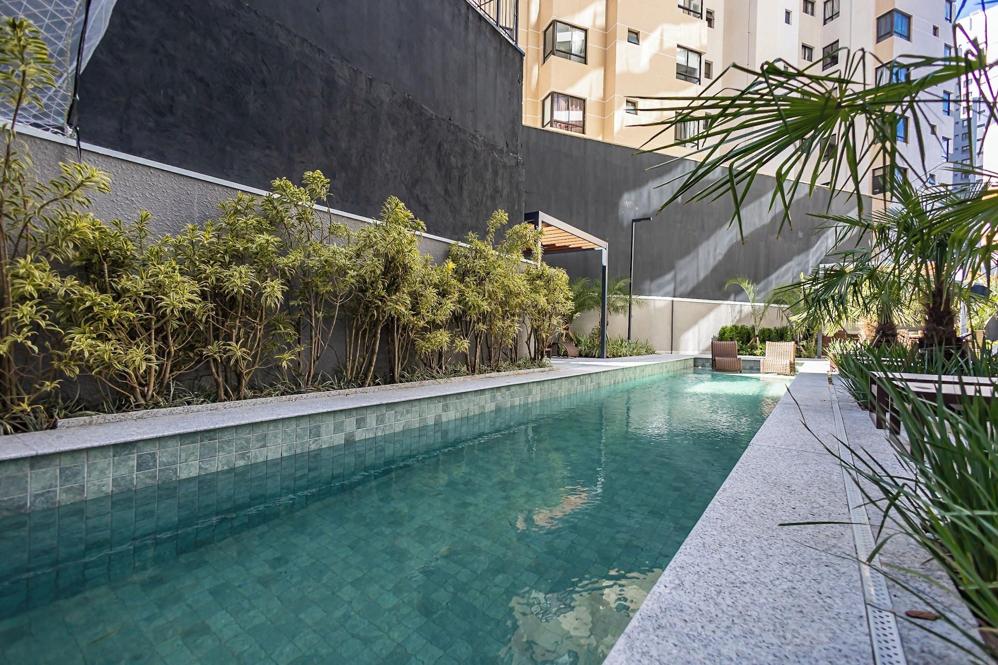 Vista Piscina My Place by Yogha