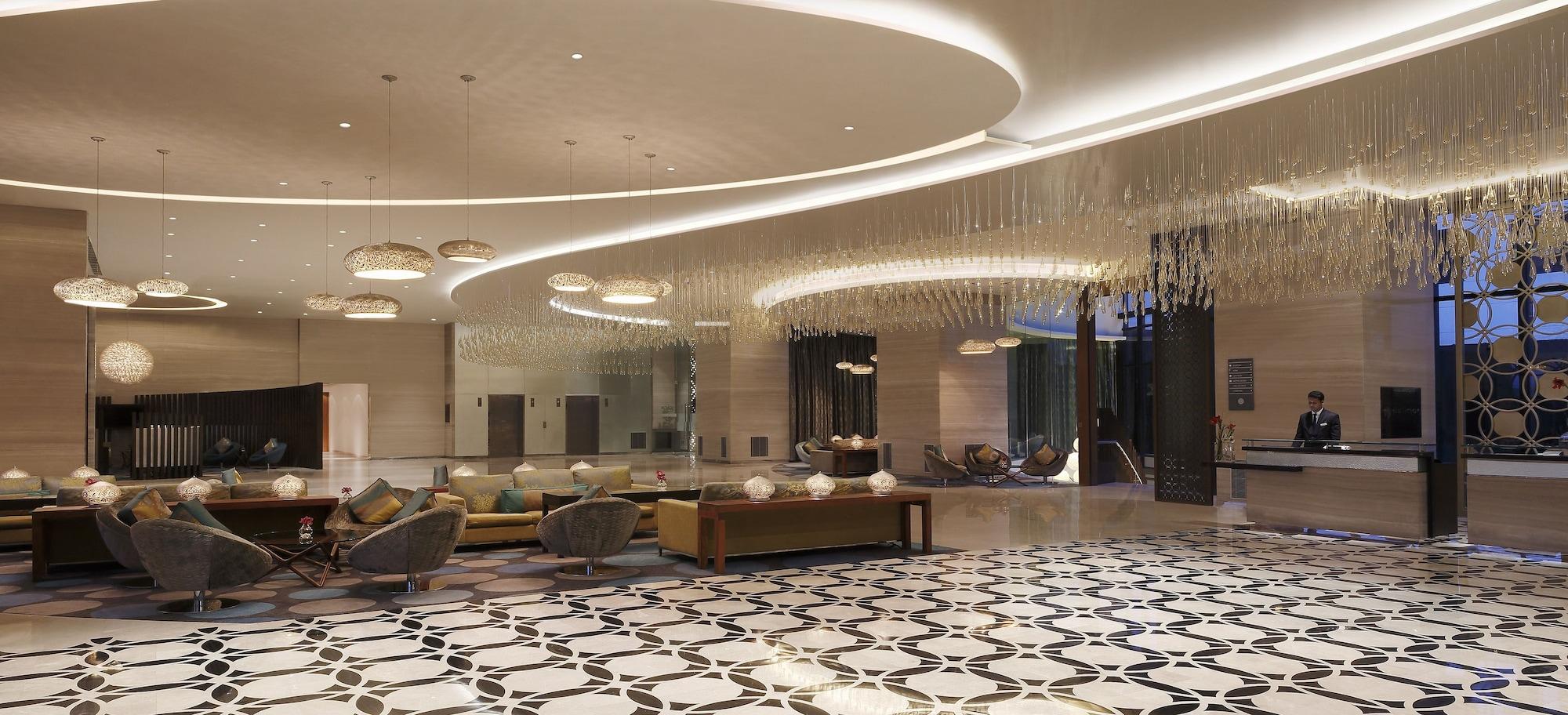 Vista Lobby Pullman New Delhi Aerocity Hotel