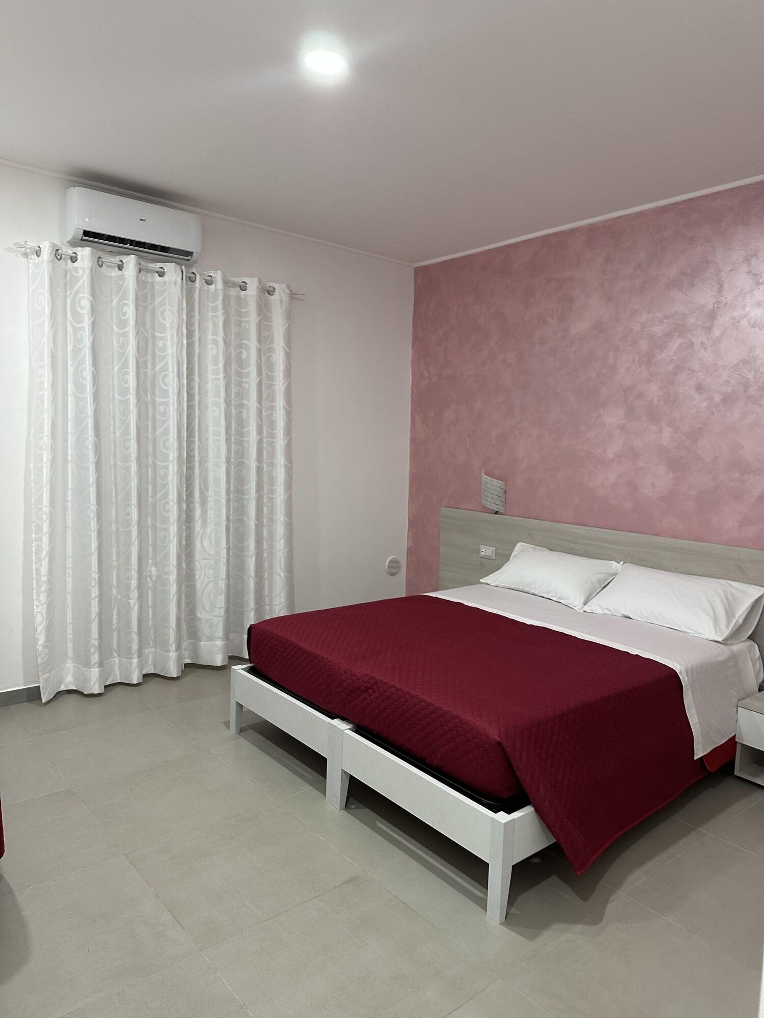 Varios Rooms Due Passi Dal Mare