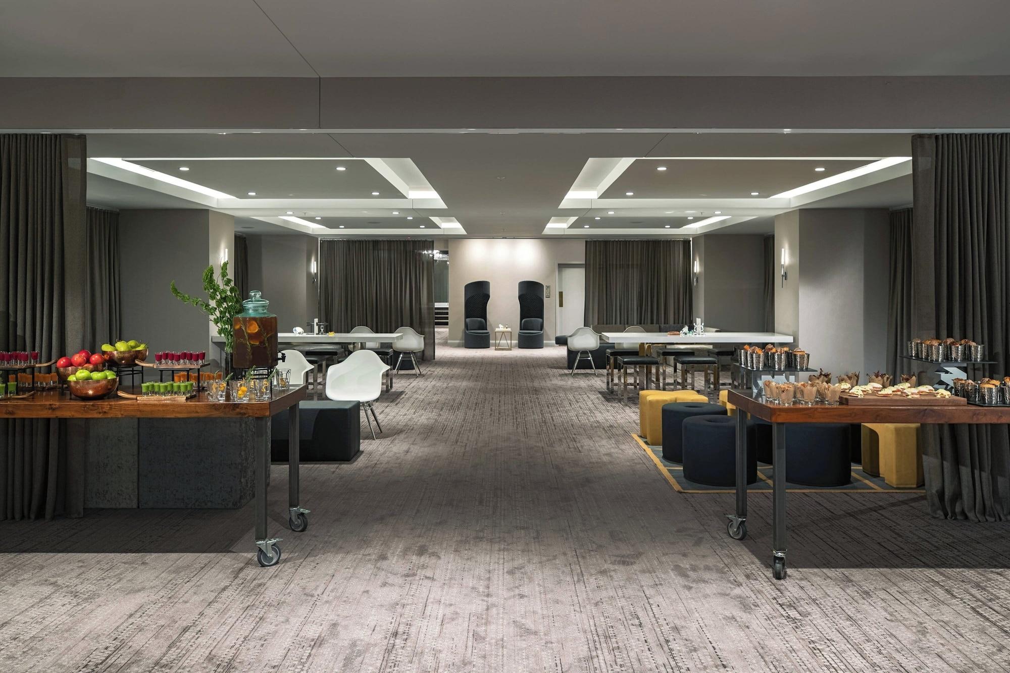 Sala de Reuniones Renaissance Des Moines Savery Hotel