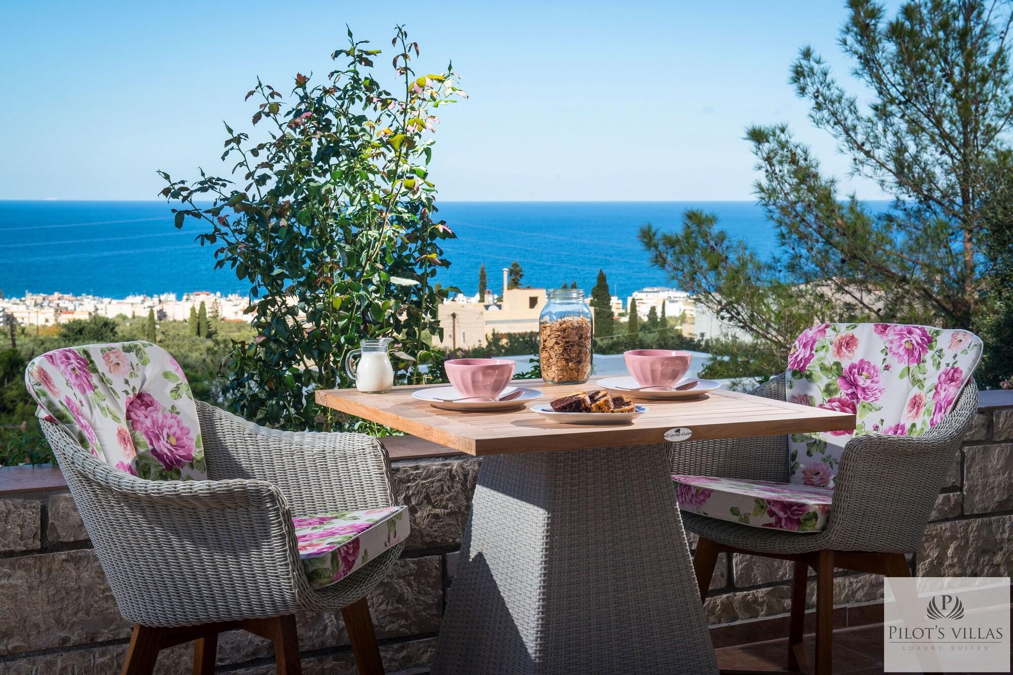 Vista Exterior Pilot's Villas Luxury Suites