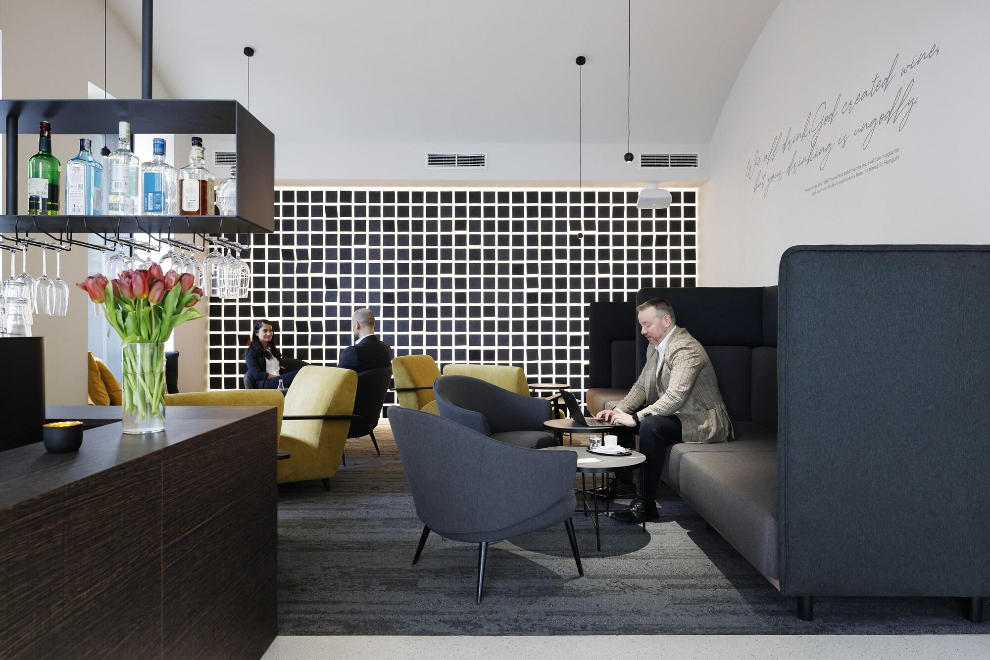 Varios Three Crowns Hotel Prague