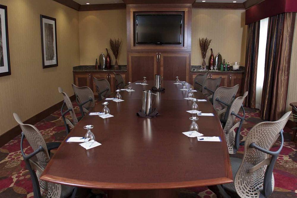 Sala de Reuniones Hilton Garden Inn Milwaukee Airport