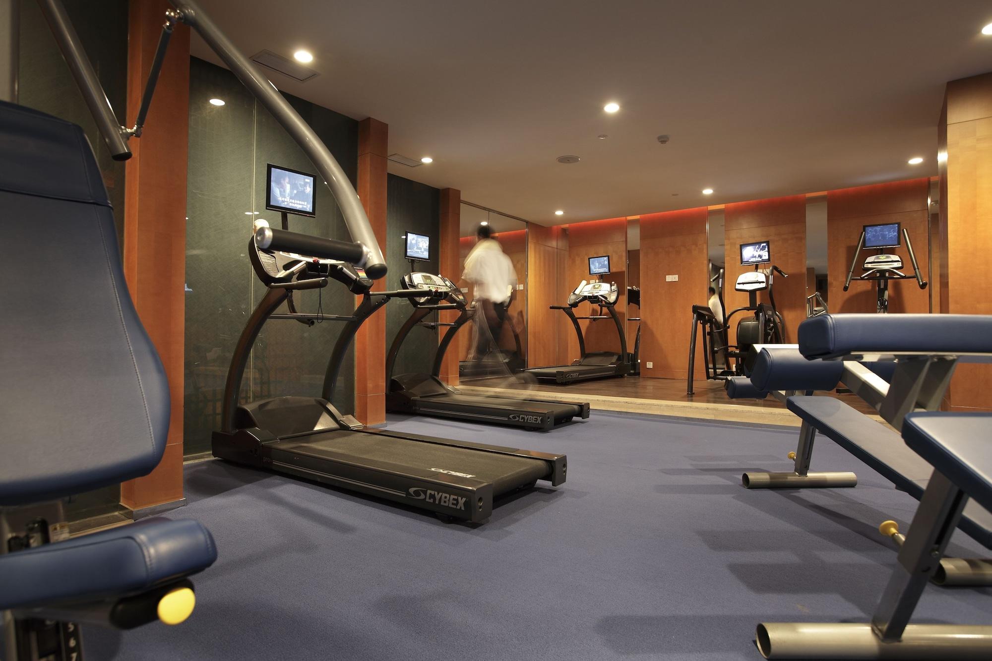 Gimnasio InterContinental Chengdu Century City by IHG