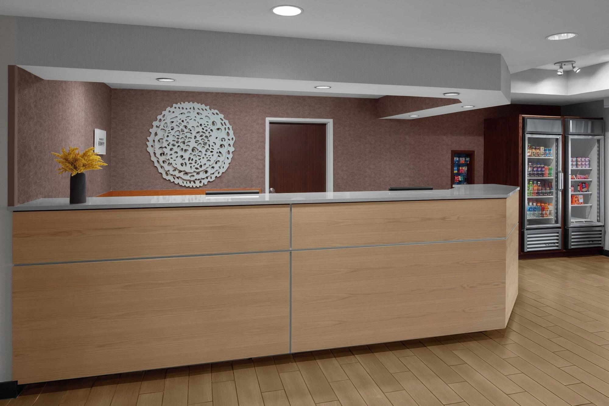 Vista Lobby Fairfield Inn Santa Clarita Valencia