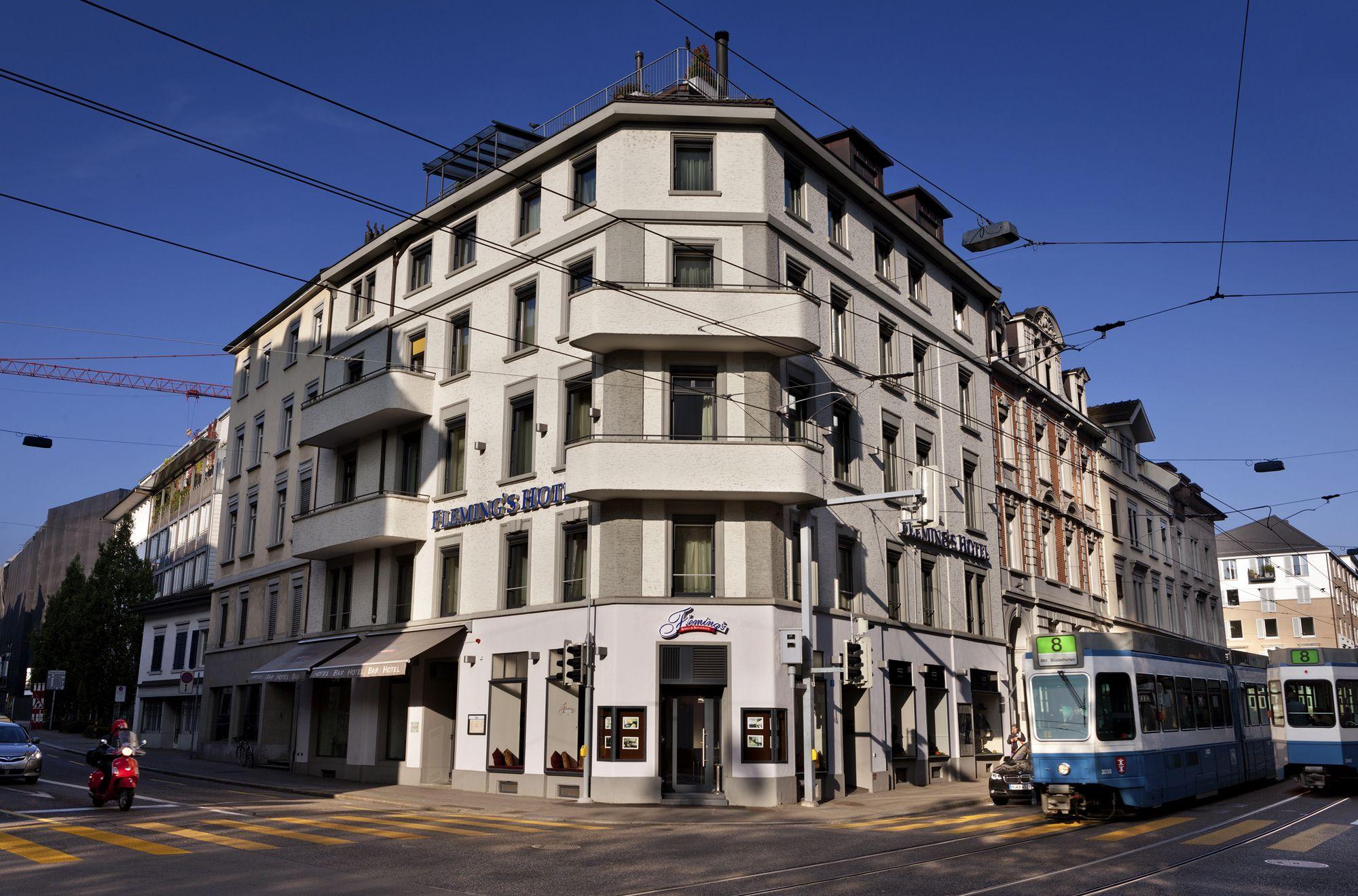 Vista da fachada Flemings Hotel Zürich