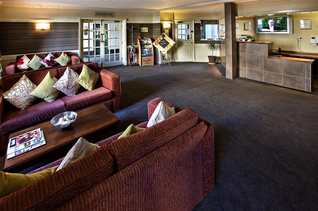 Vista Lobby The White Hart Hotel