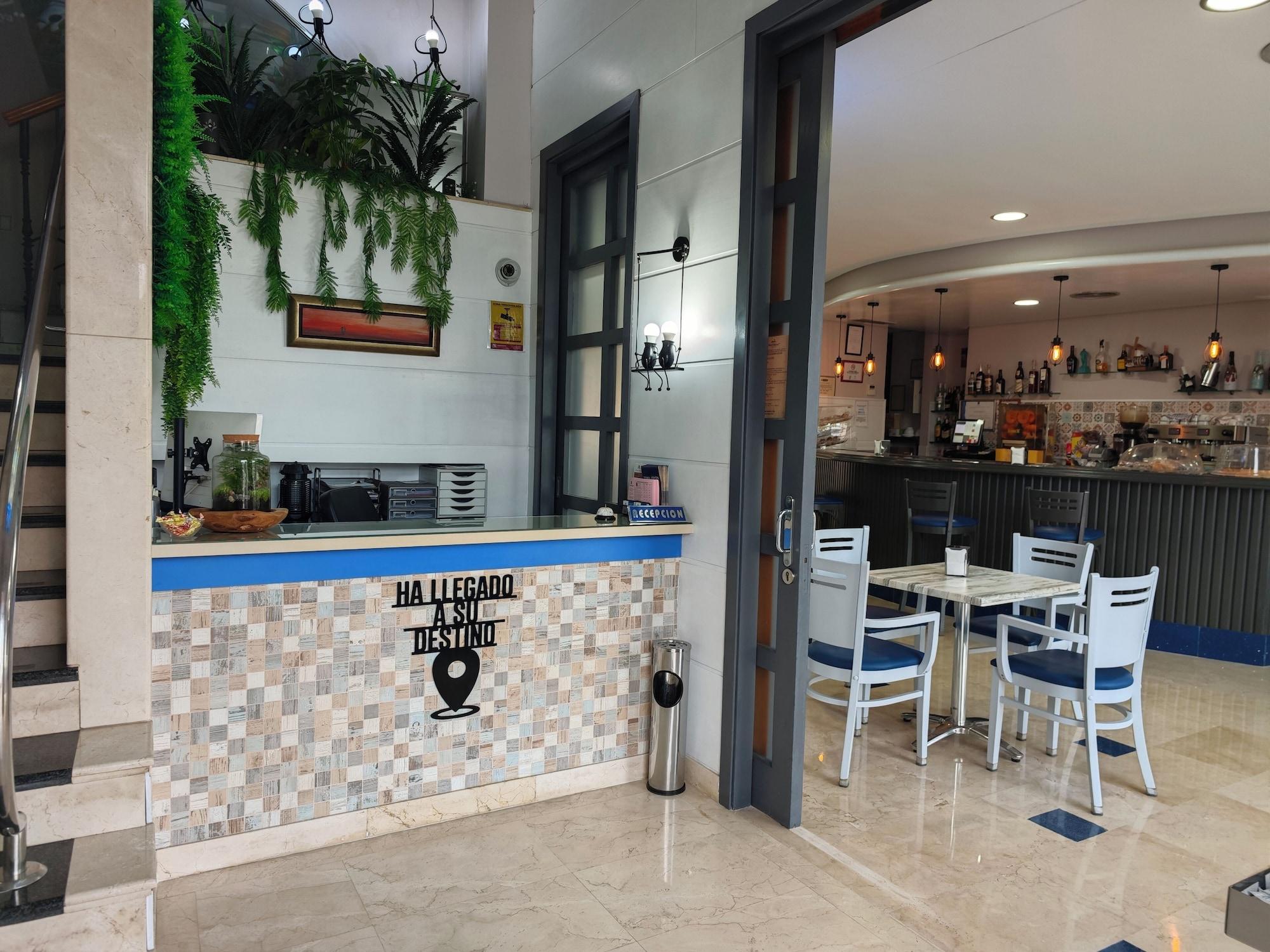 Bar/Salón Hotel Miraya