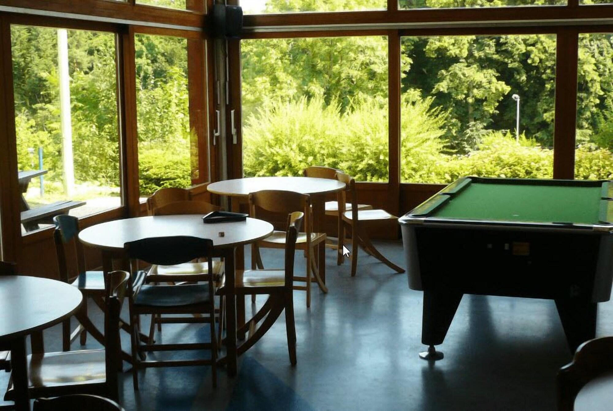 Restaurant Auberge de Jeunesse HI Annecy