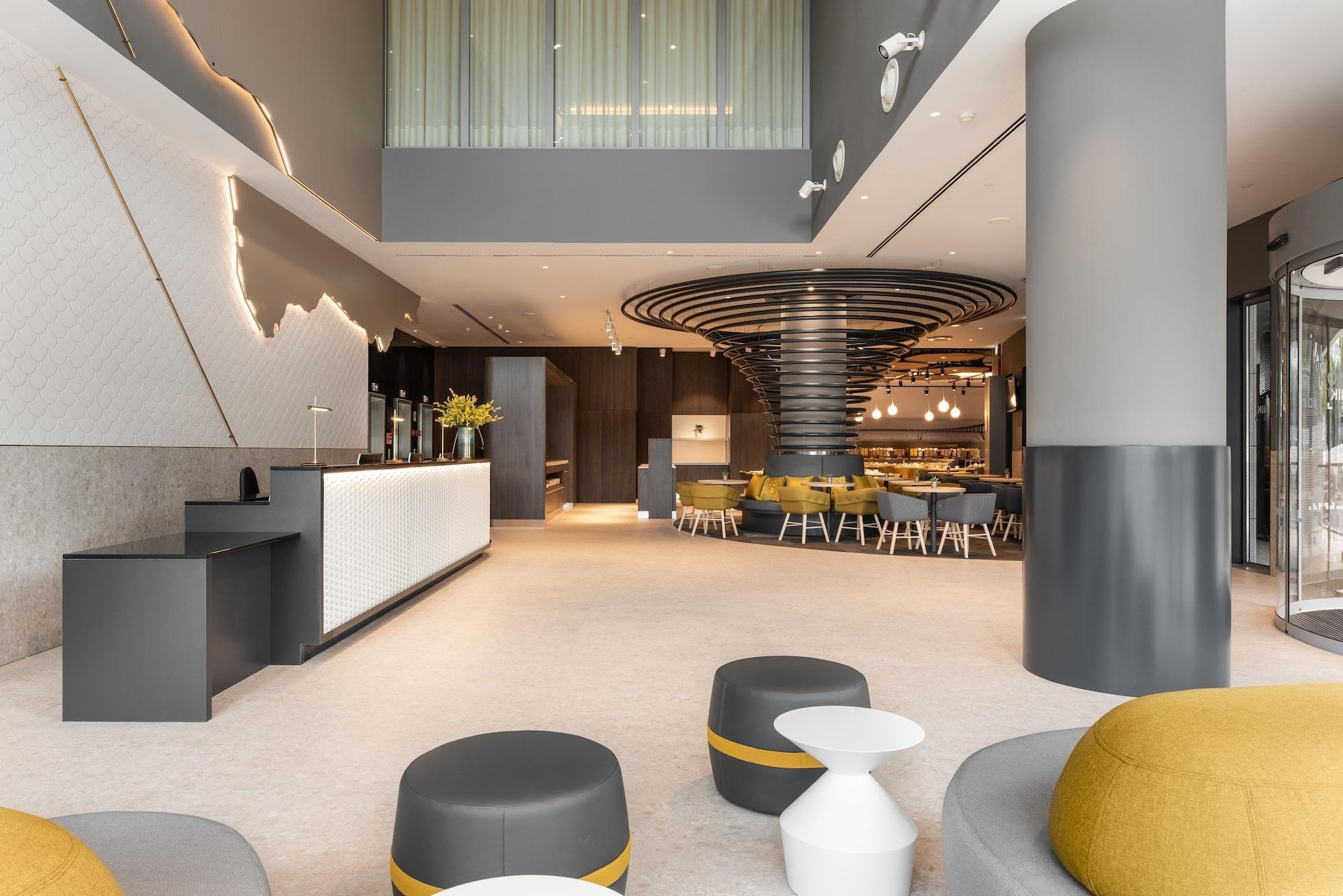 Vista Lobby Hotel Ikonik Lisboa