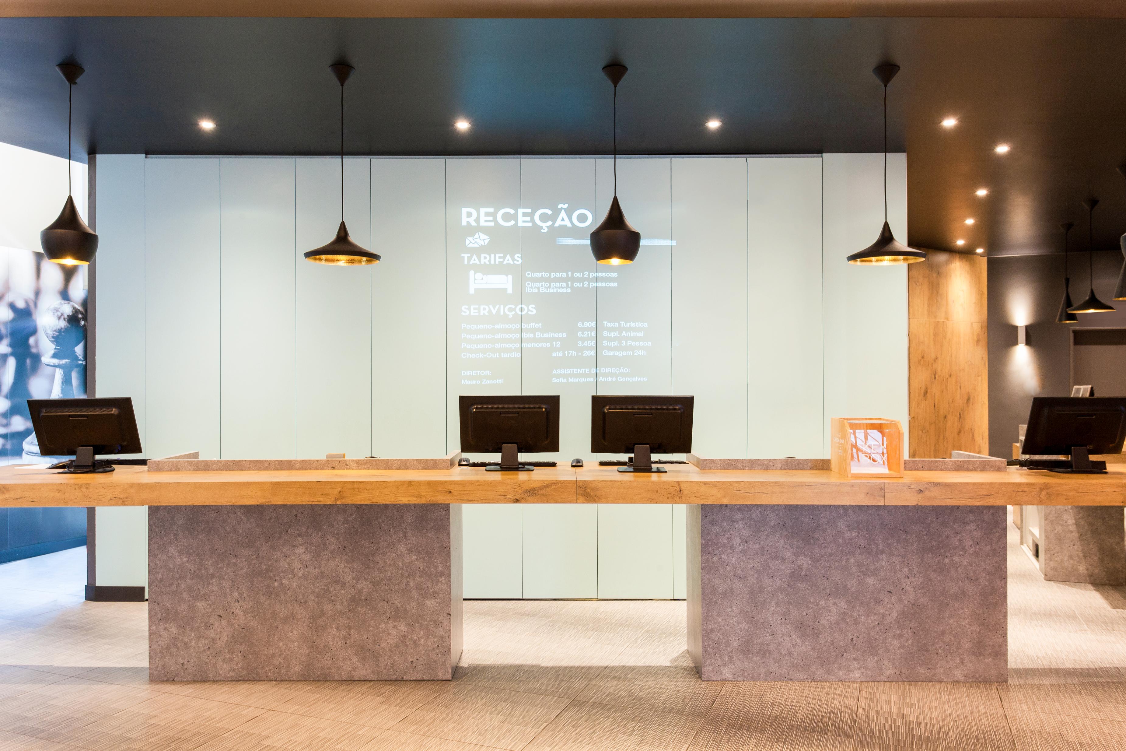 Vista Lobby ibis Lisboa José Malhoa