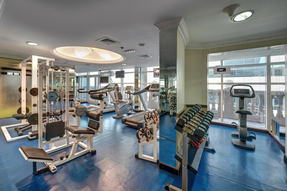 Gimnasio Emirates Grand Hotel