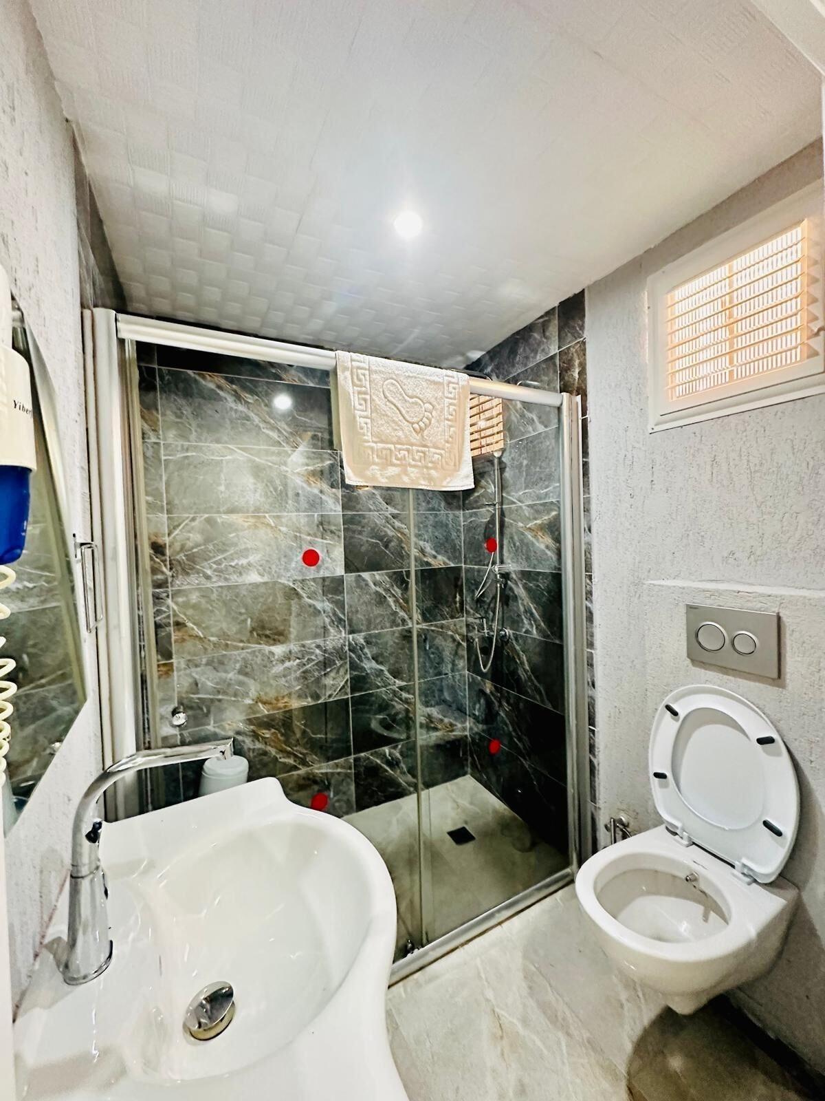 Equipamiento de Habitación Fİİ SUİTS