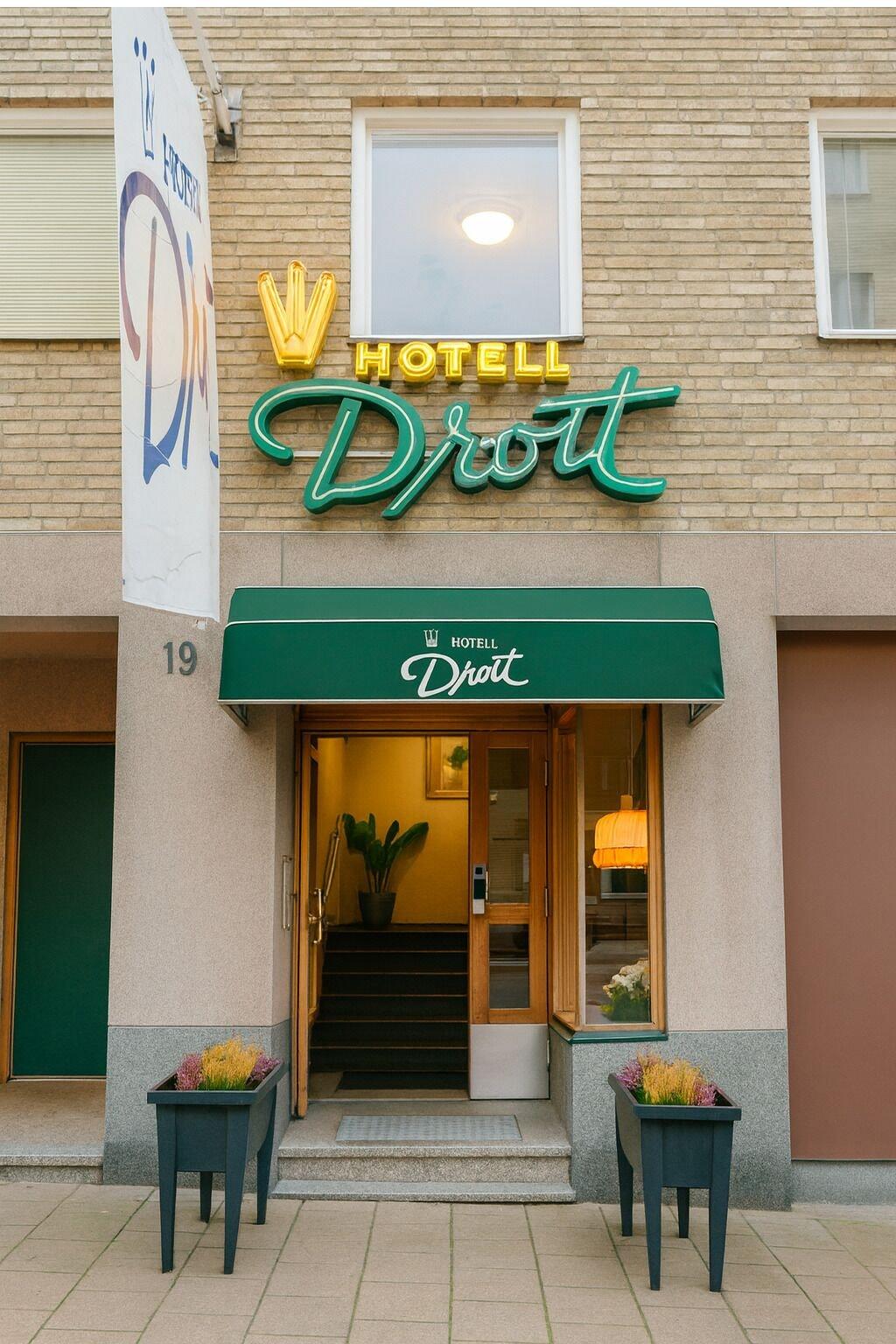 Varios Hotell Drott