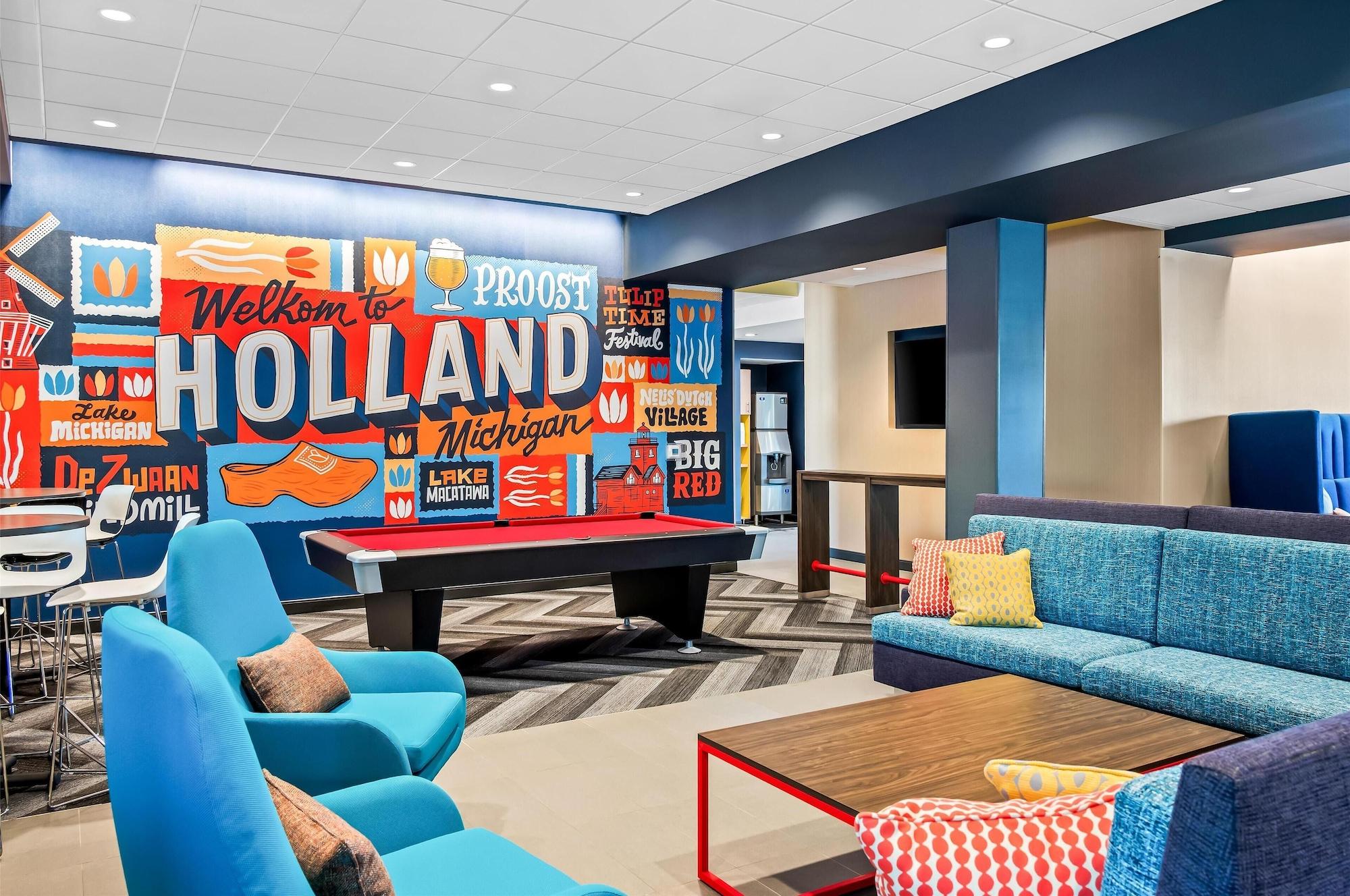 Vista Lobby Tru By Hilton Holland, Mi