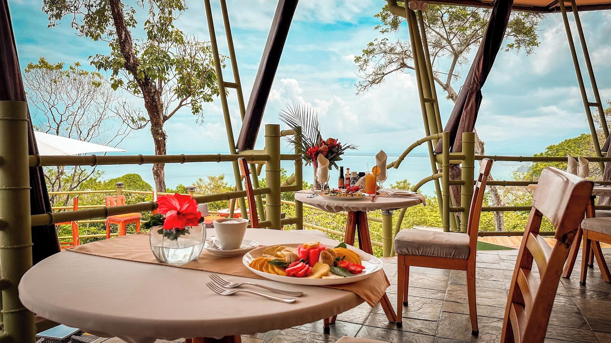 Restaurant Ocean View Penthouses by Issimo - Adults Only