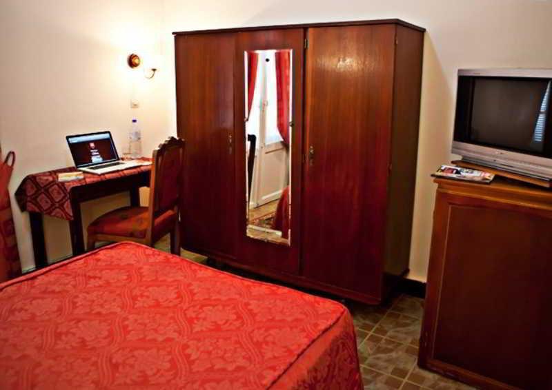 Hôtel Suisse by null