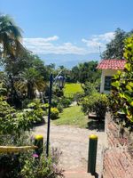 Alquiler Vacacional - Finca privada, con piscina  y vista a las montañas, ideal para amigos y familia.