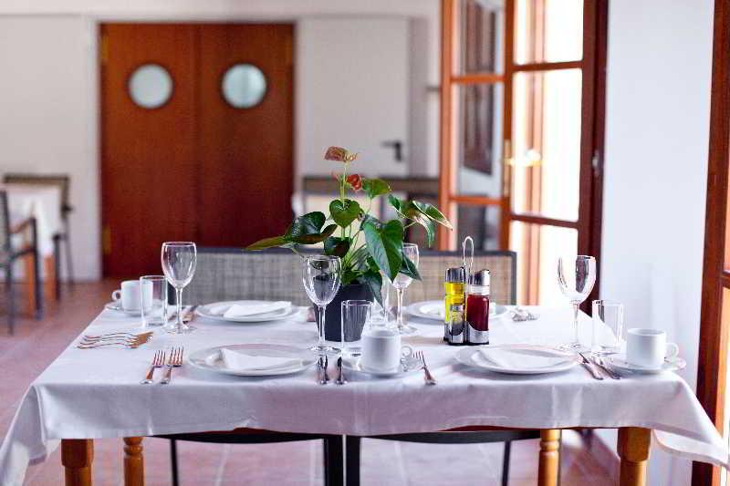 Restaurant Hotel Rural Es Riquers
