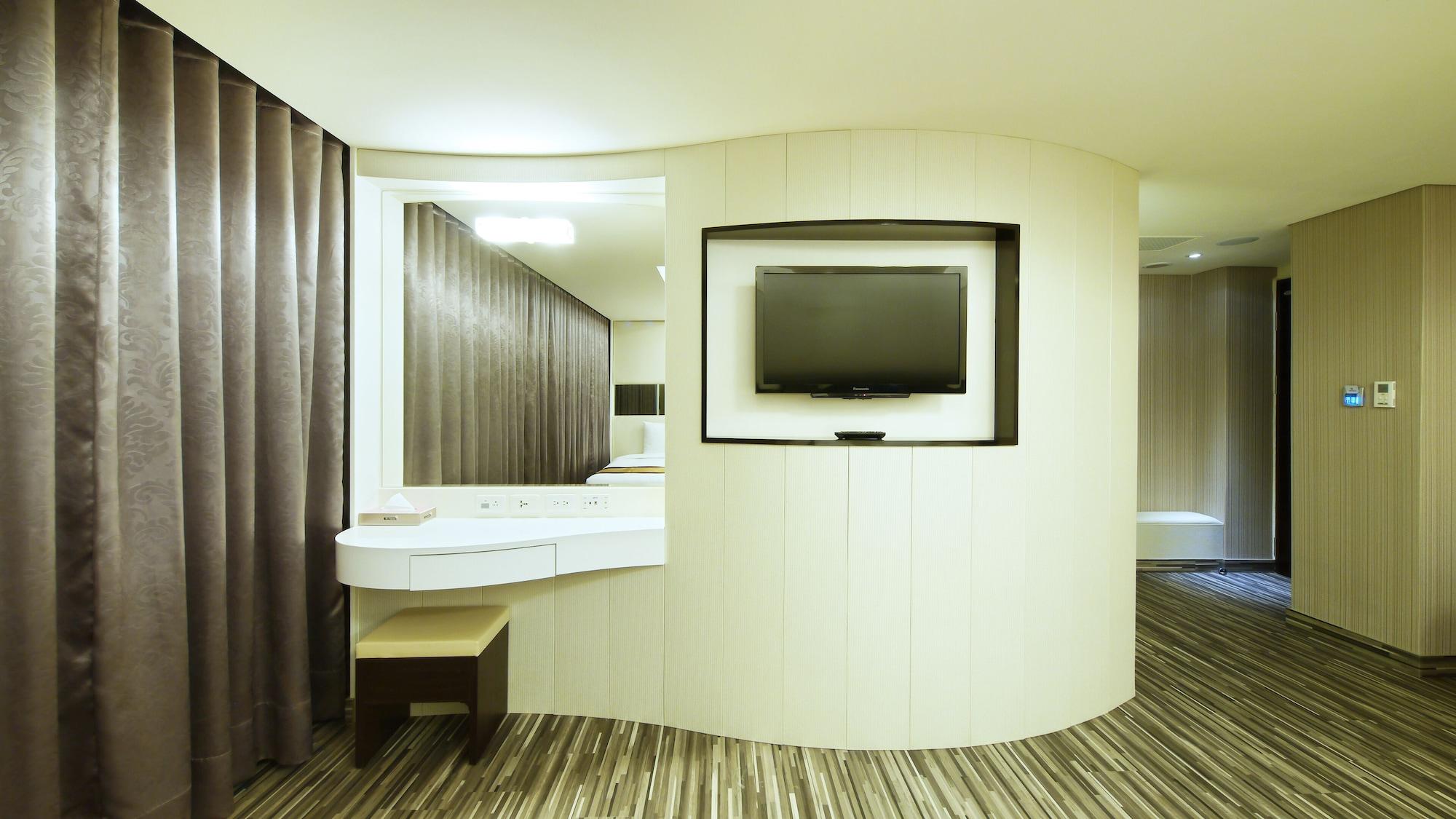 Set de Habitación Harmonious Hotel