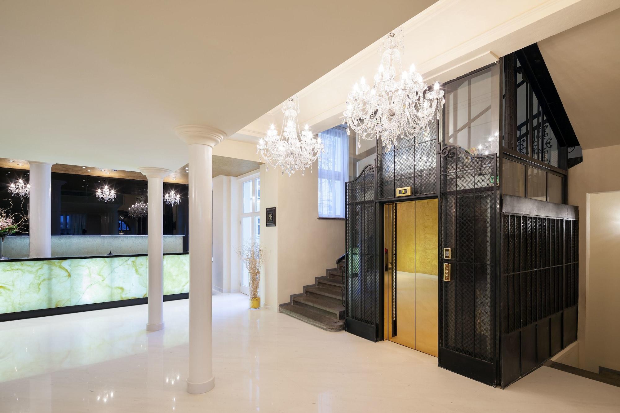 Vista Lobby Kosher Hotel KING DAVID Prague