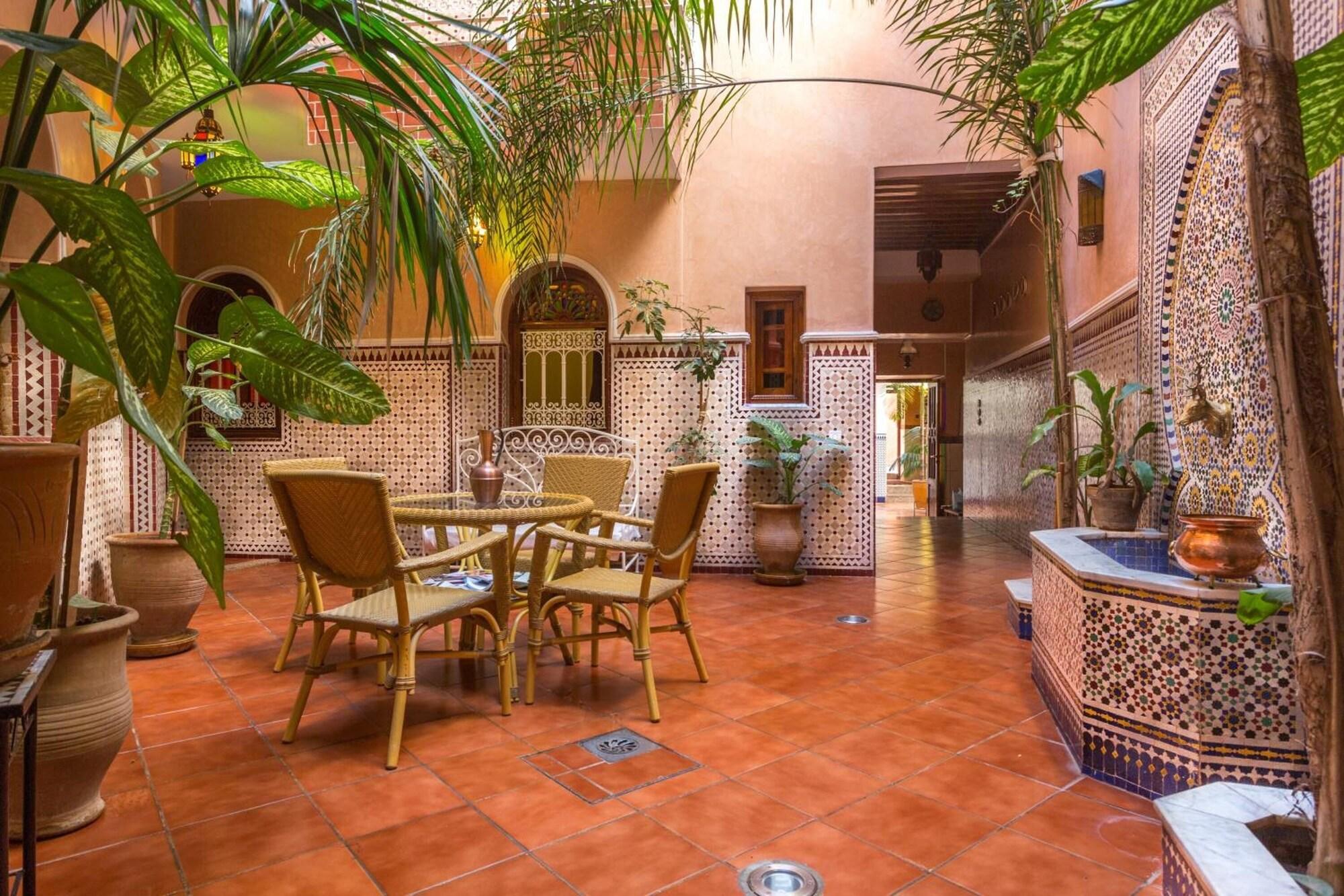 Equipamiento de Habitación Hotel Atlas