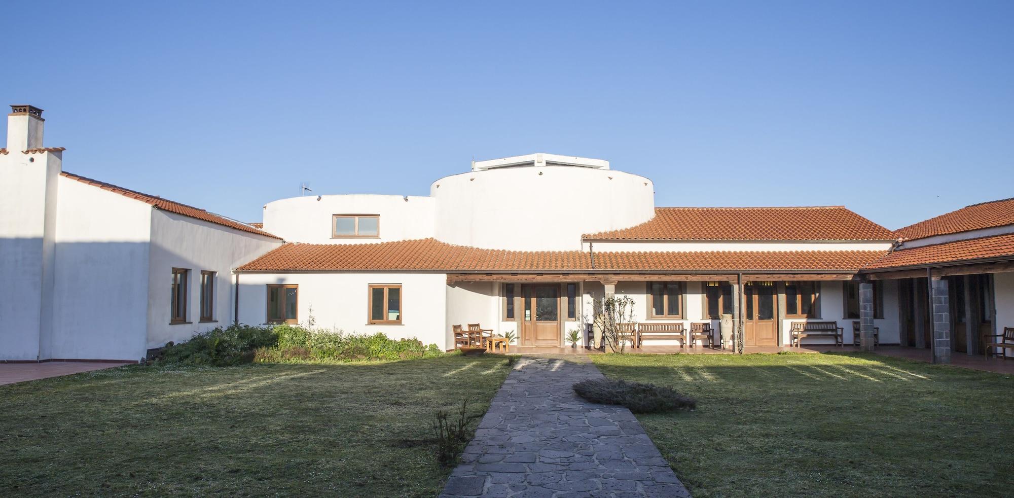 Vista Exterior Hotel Su Baione