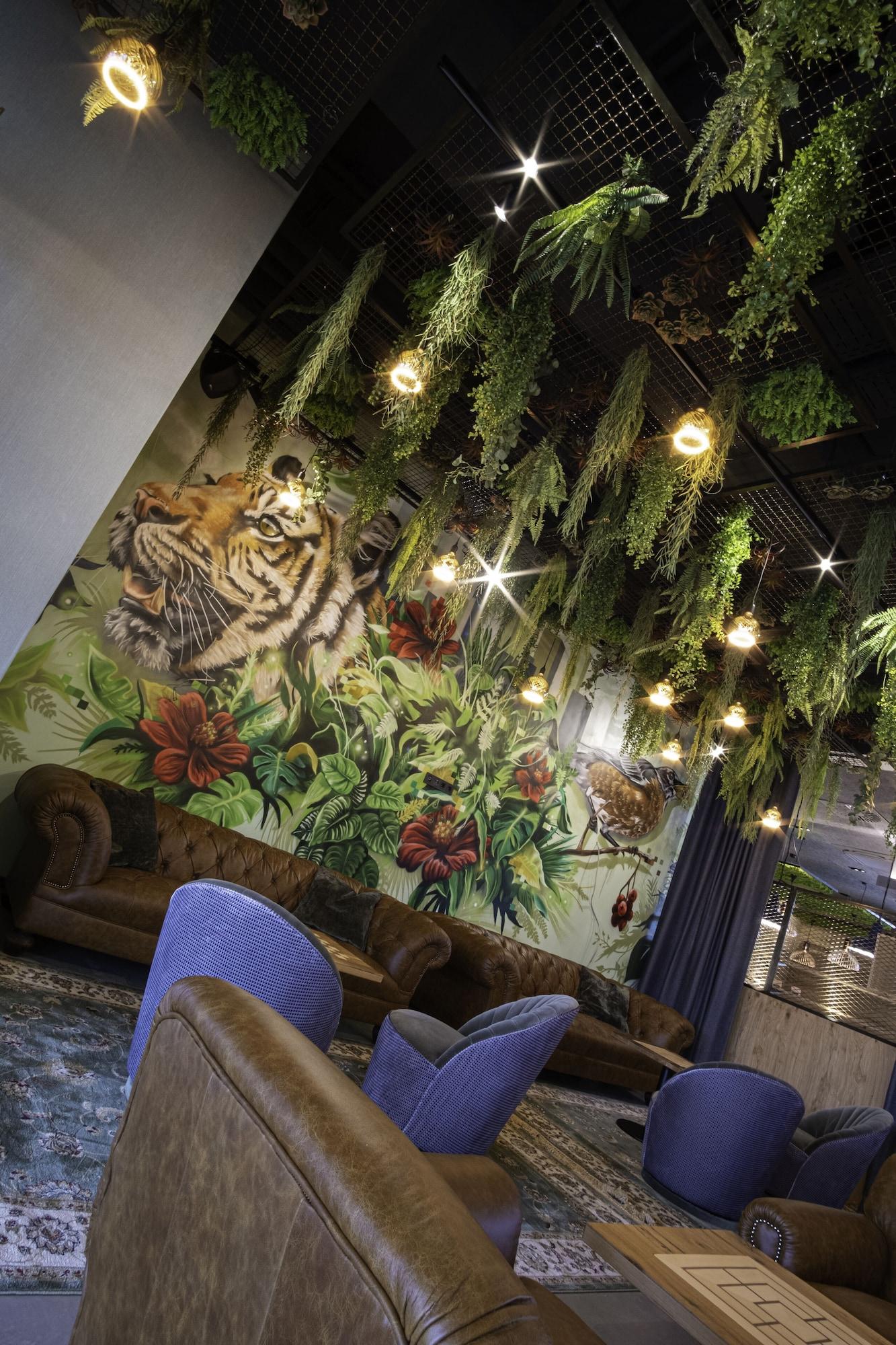Bar/Salón RiKu HOTEL Reutlingen