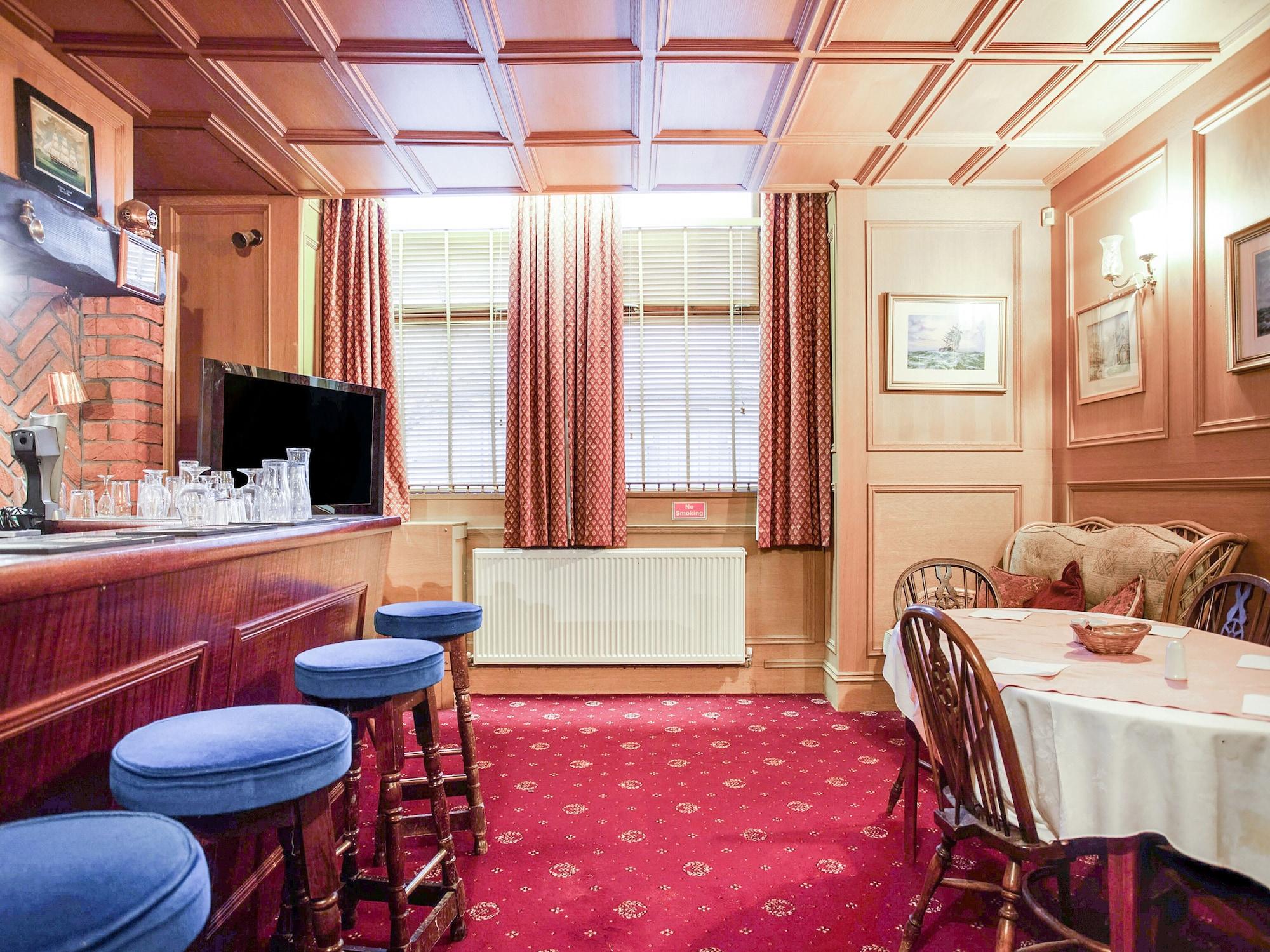 Bar/Salón OYO The Rowers Hotel, Dunston Gateshead