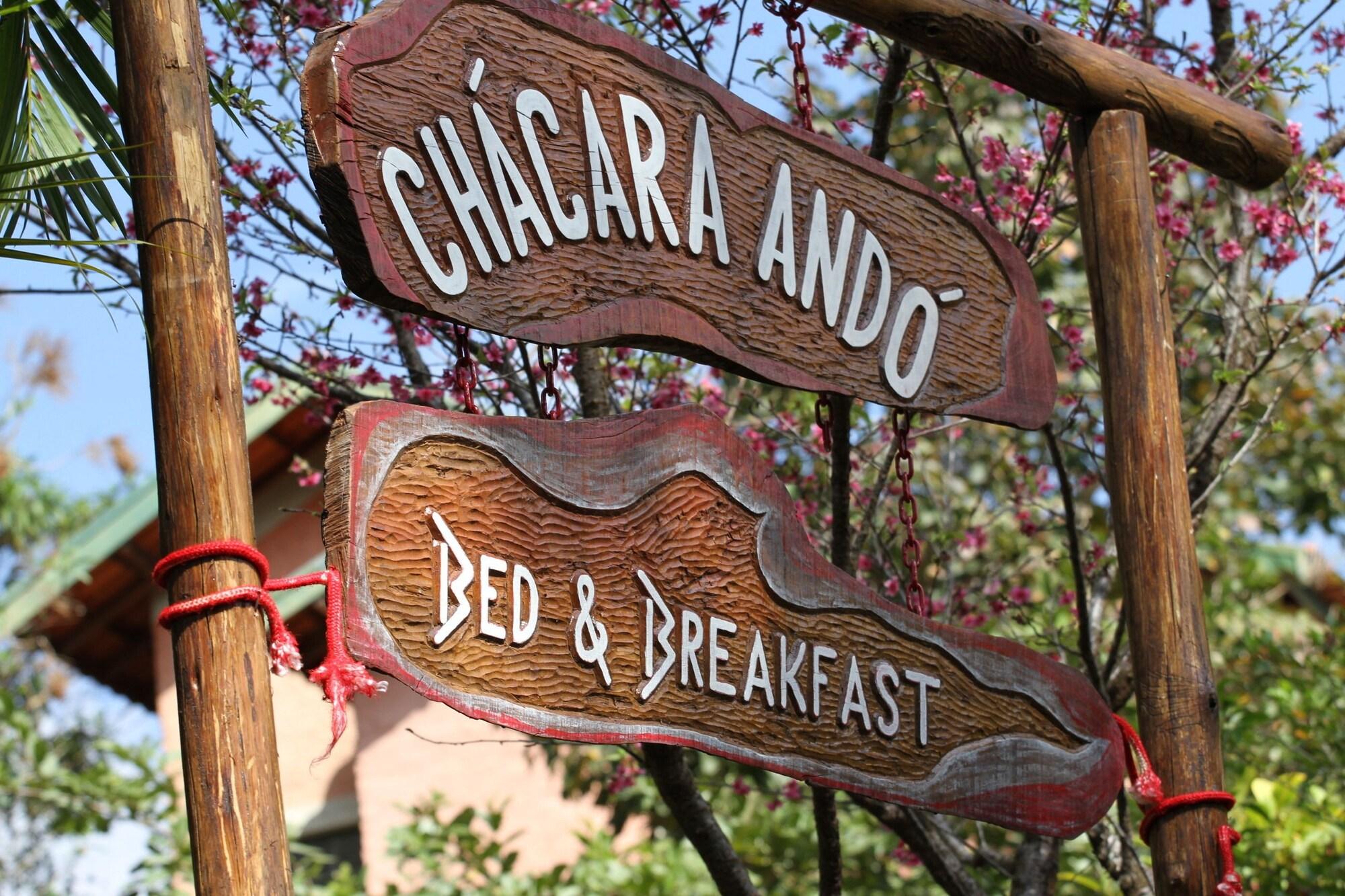Vista Exterior Chácara Andó Bed & Breakfast
