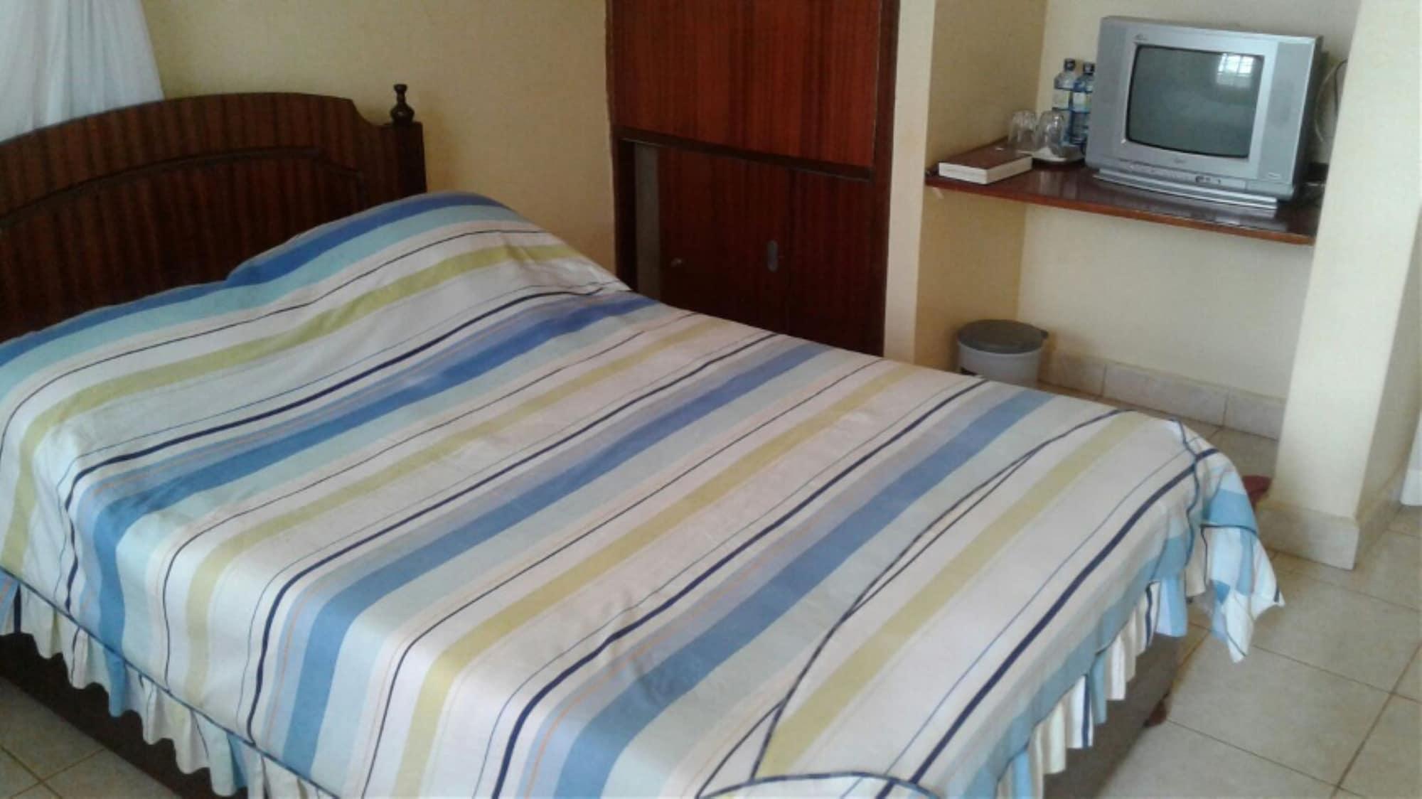 Habitación Camunya Hotel Ugunja