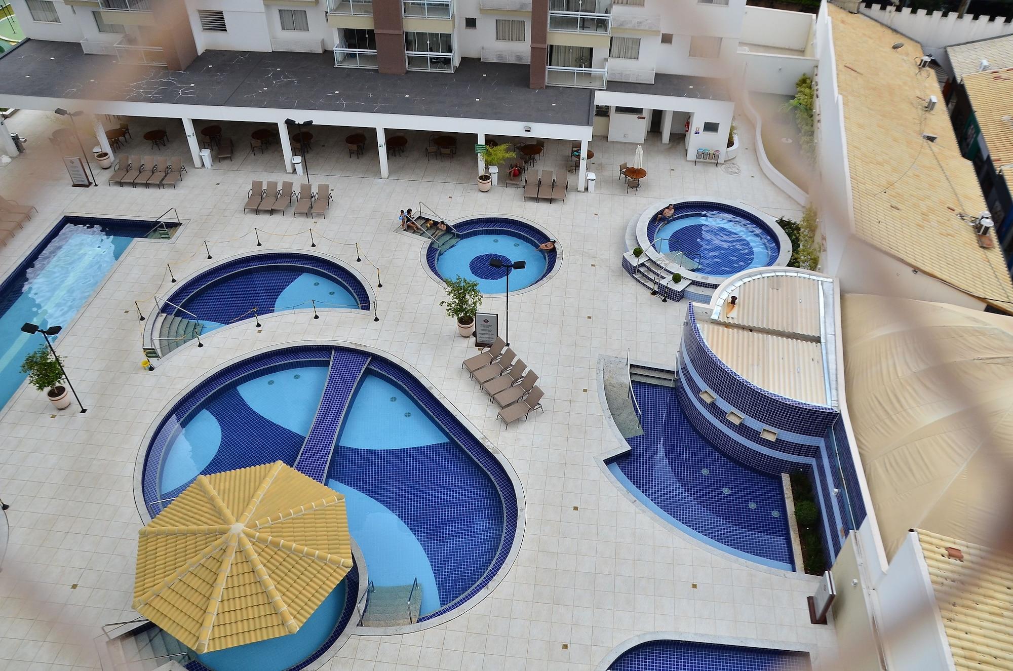 Vista Piscina Casa da Madeira Lineacaldas