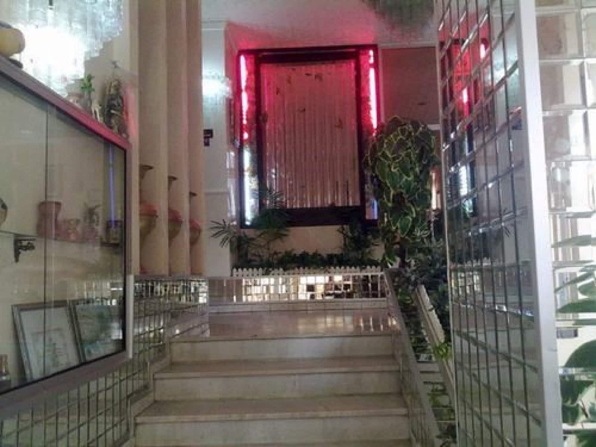 Vista Lobby Mimosa Palace Annaba