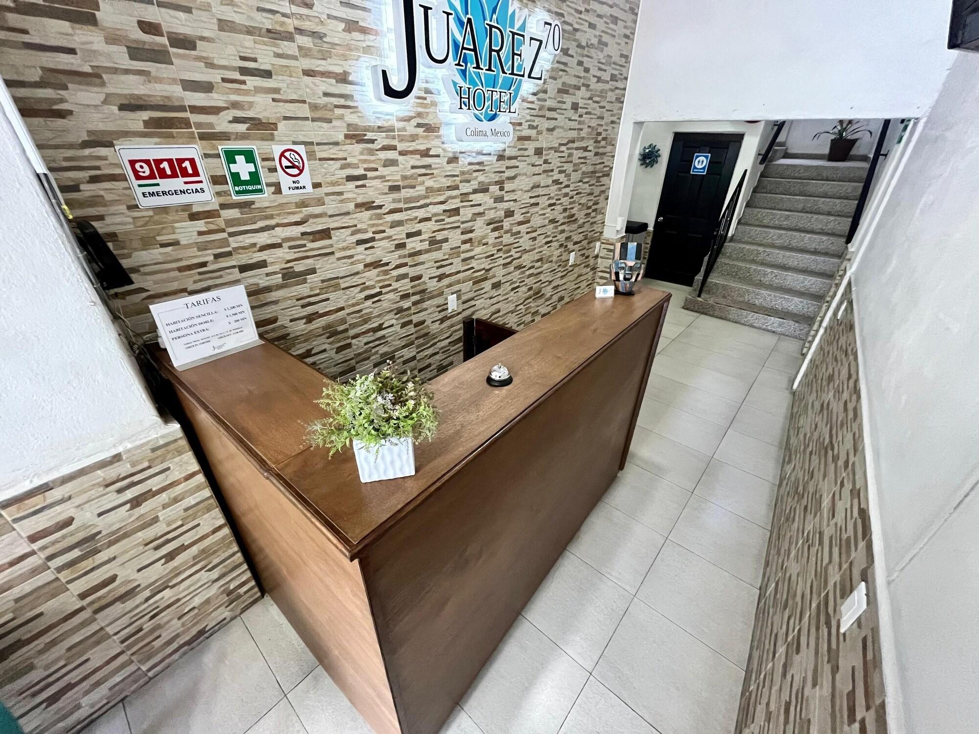 Vista Lobby Hotel Juarez 70