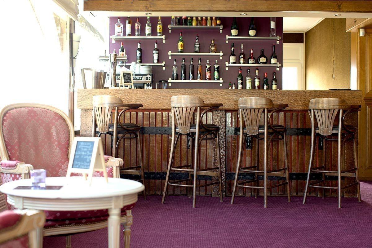 Bar/Salón La Gremelle