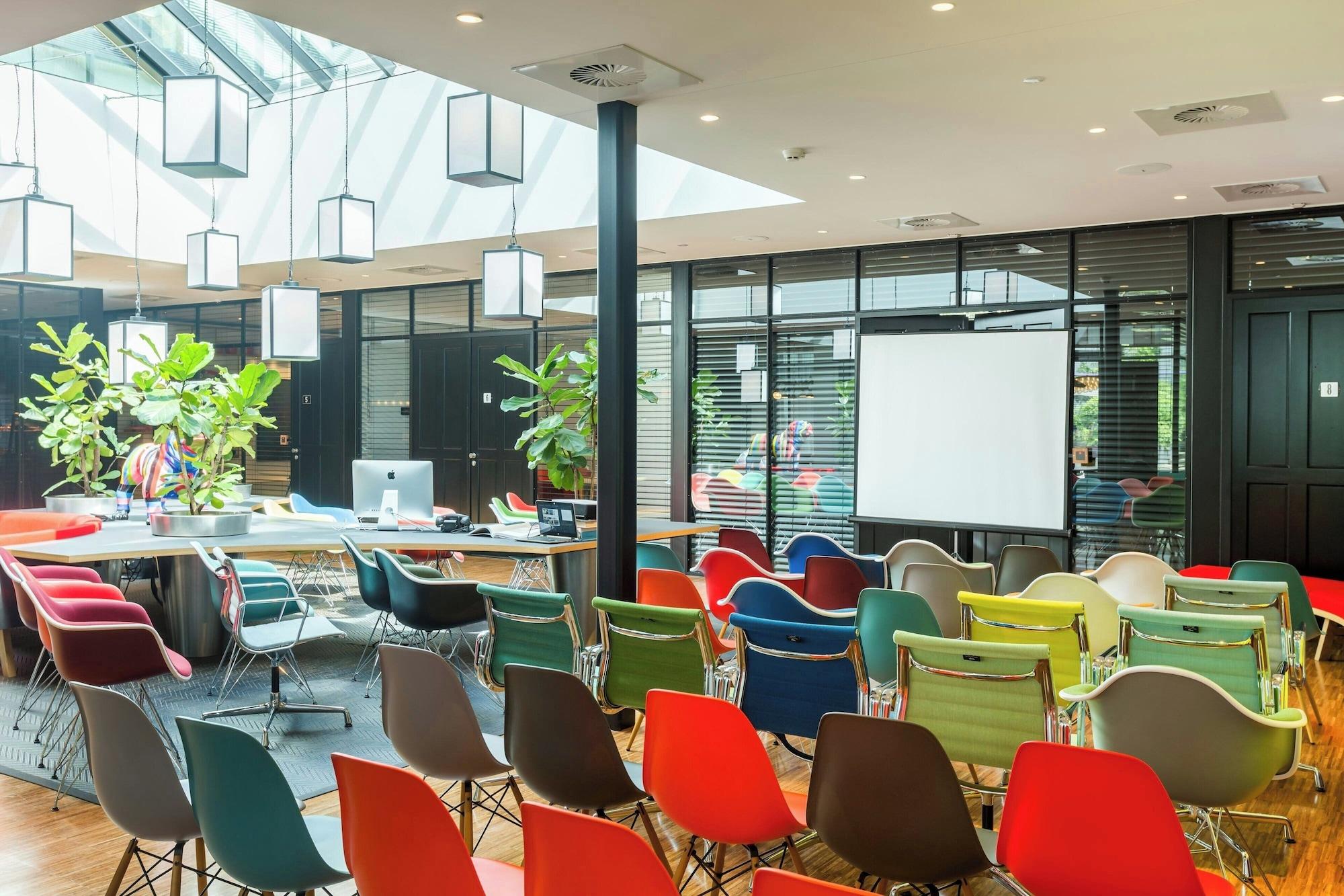 Sala de Reuniones citizenM Rotterdam