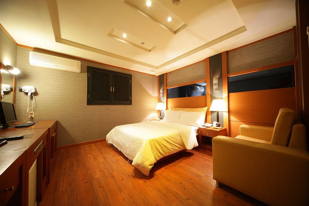 Varios Benikea Hotel Noblesse
