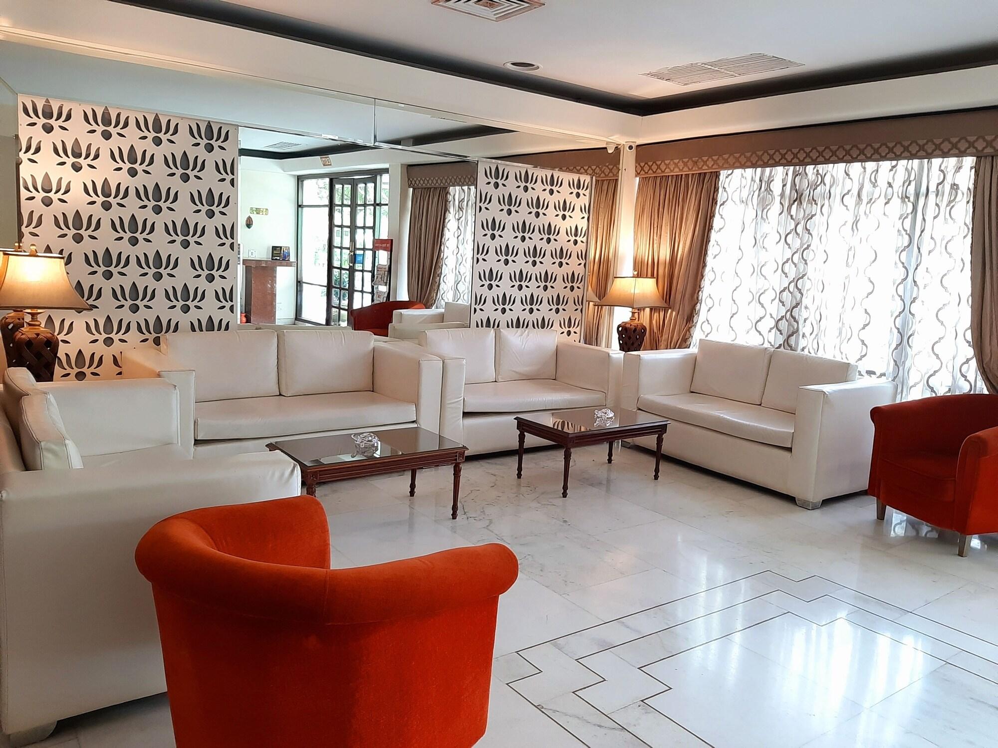 Vista Lobby The BMK Hotel