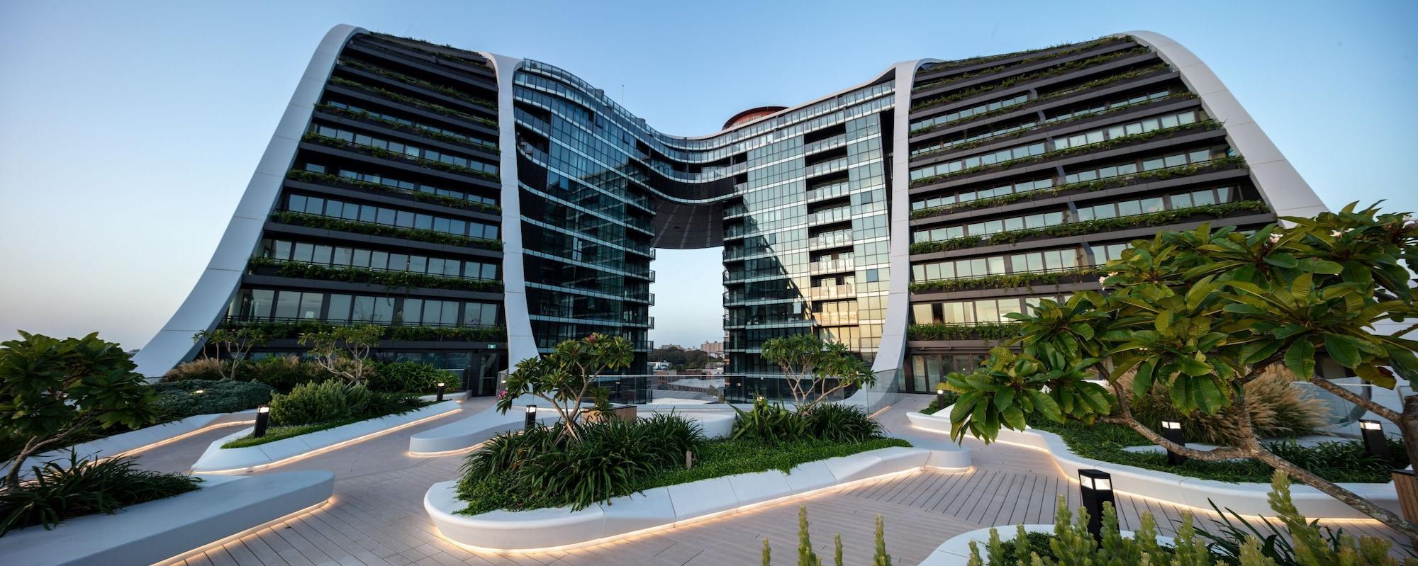 Varios One Global Resorts Green Square