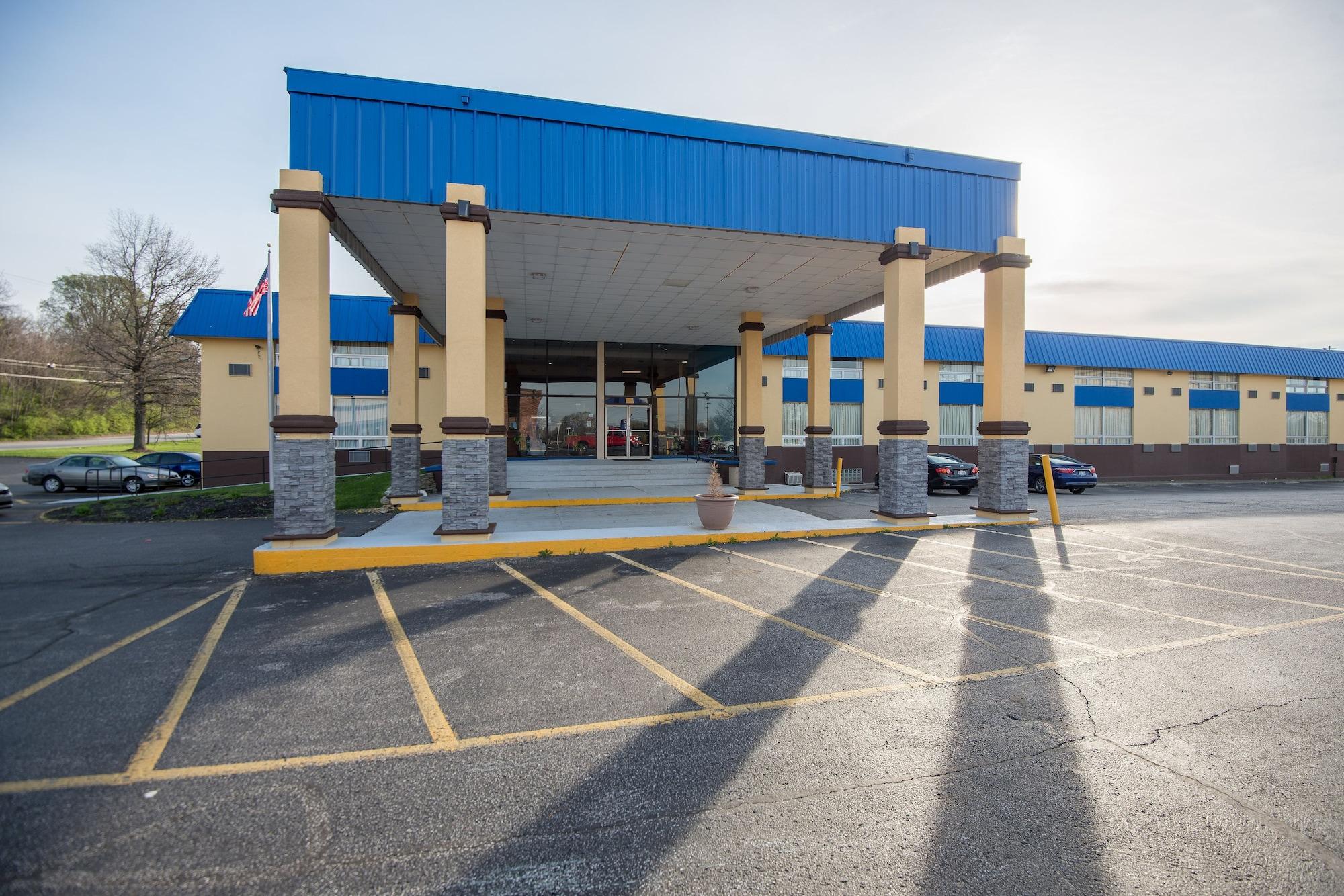 Vista Exterior Days Inn by Wyndham Fort Wright Cincinnati Area