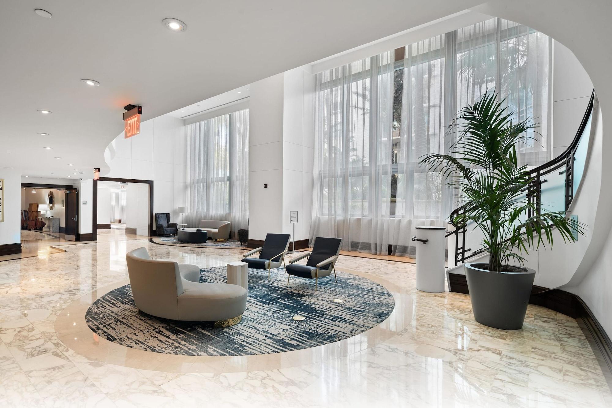 Vista Lobby Fontainebleau Miami Beach Private Luxury Suites