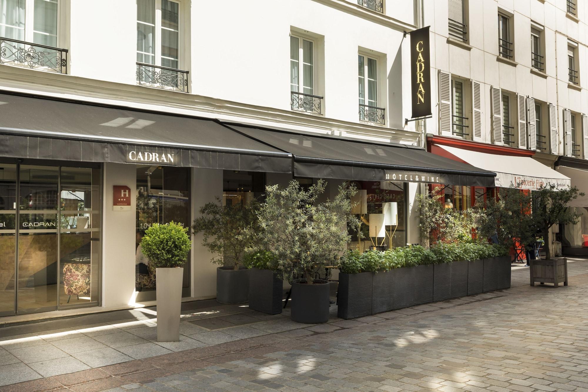 Vista Exterior Hotel du Cadran