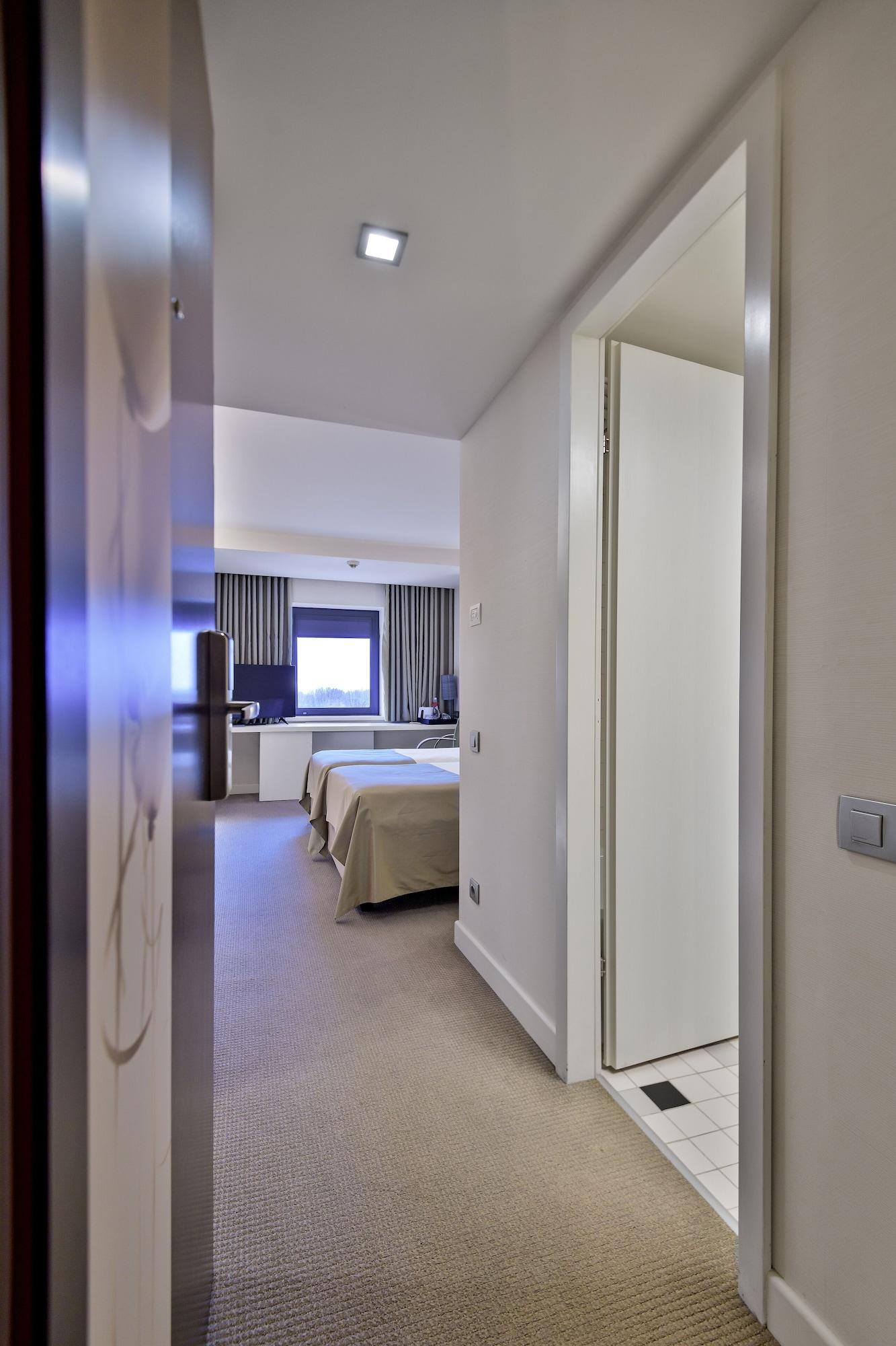 Habitación Ramada Plaza by Wyndham Bucharest Convention Center