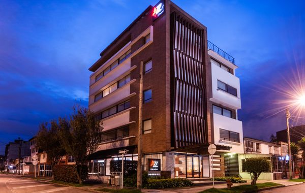 AZ Hotel