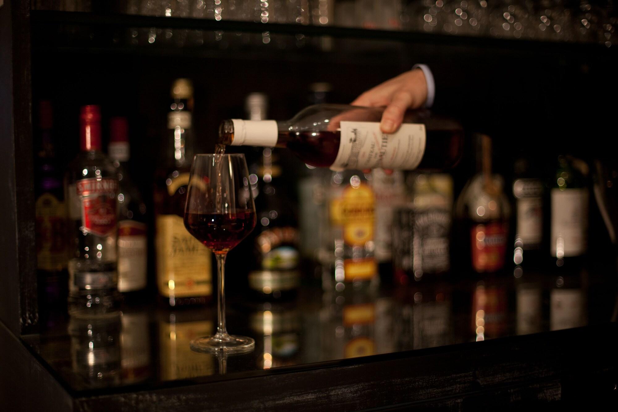 Bar/Salón Acacias Étoile