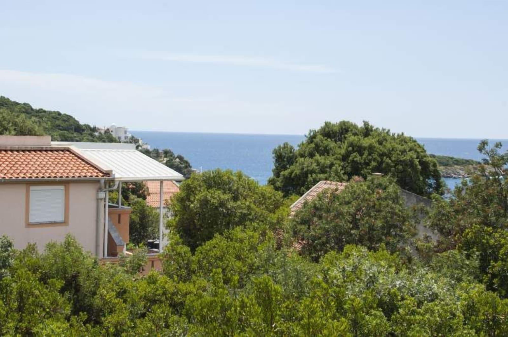 Equipamiento de Habitación Axenia Hotel