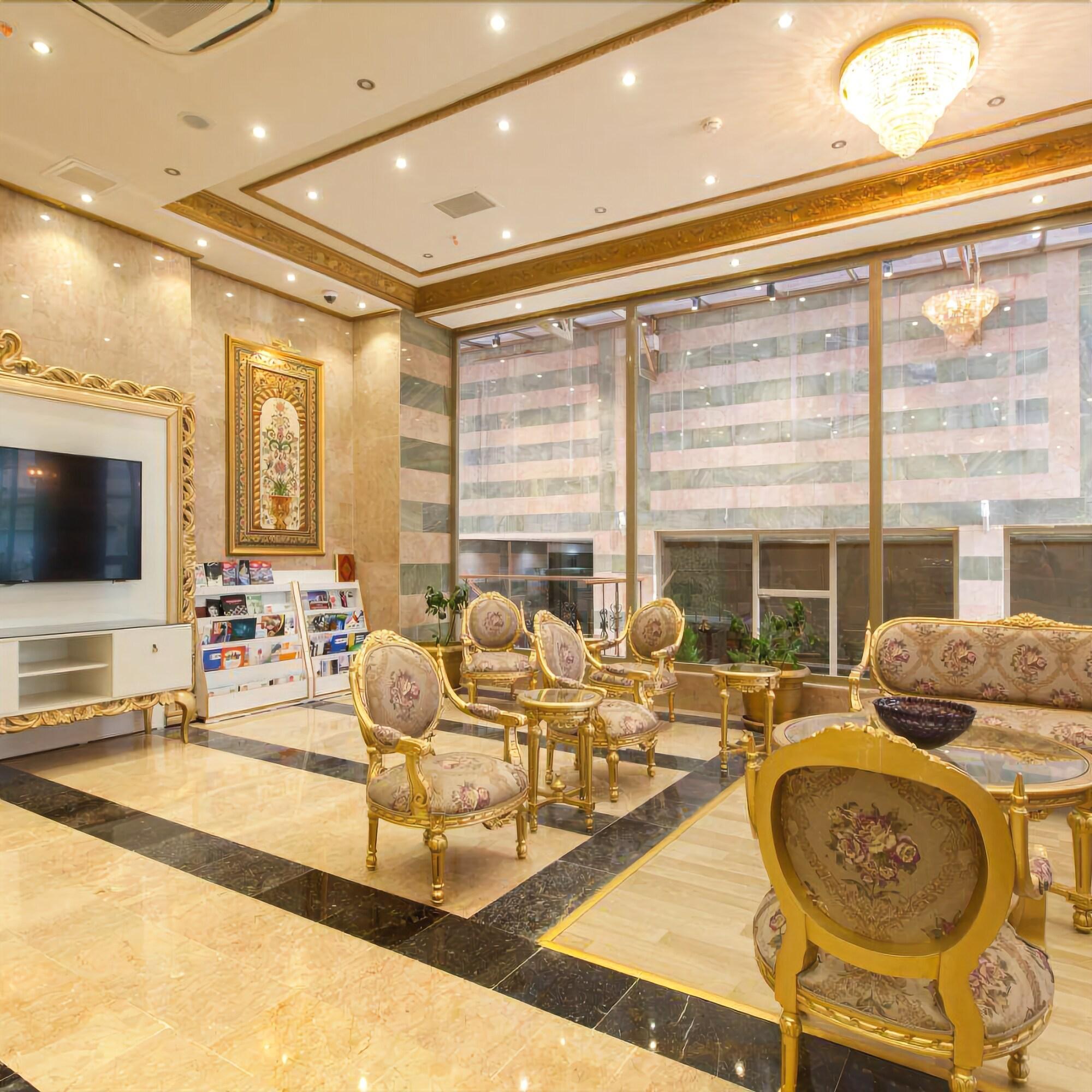 Vista Lobby Alrazi Hotel