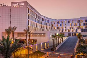 Alojamiento - Radisson Hotel & Apartments Dammam Industrial City