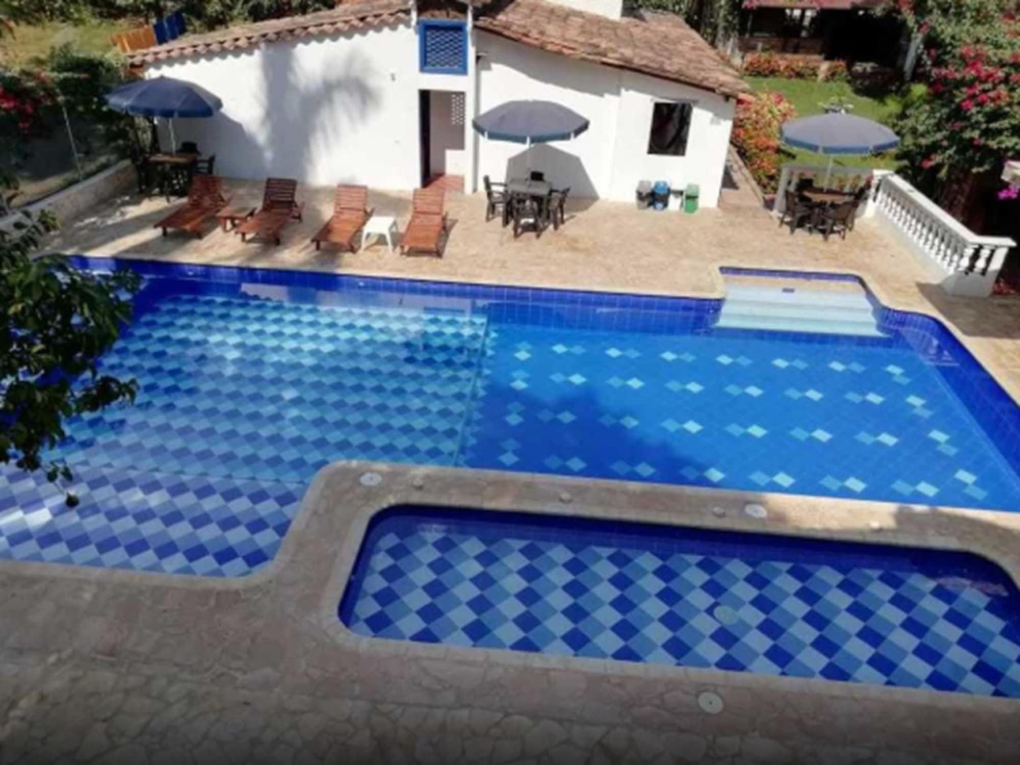 Vista Piscina Hotel Bienmesabe